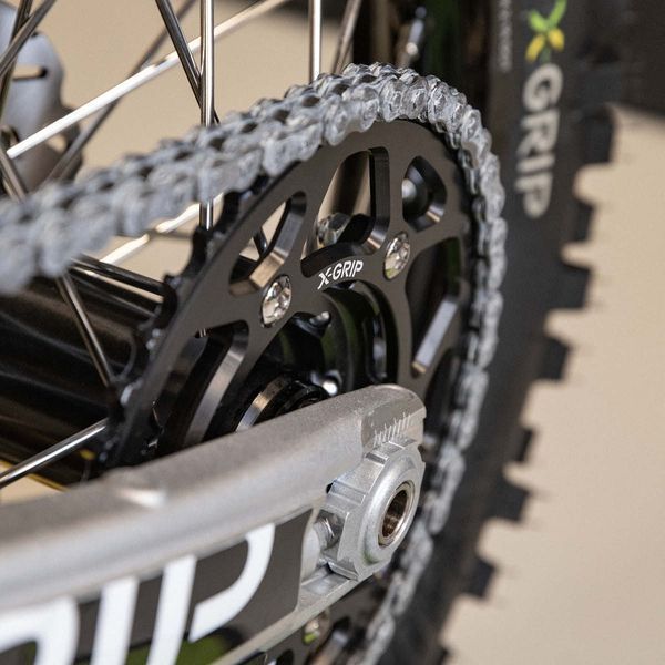 Звезда X-GRIP JAWS Sprocket 52 текст, 520, KTM SX(F),XC(F),EXC(F),XC(F)-W,00-> HQV TC,FC,FX,TX,FE,TE,14->GASGAS EC(F), MC(F),EX TE,FE,1 XG-2708-001-52 фото