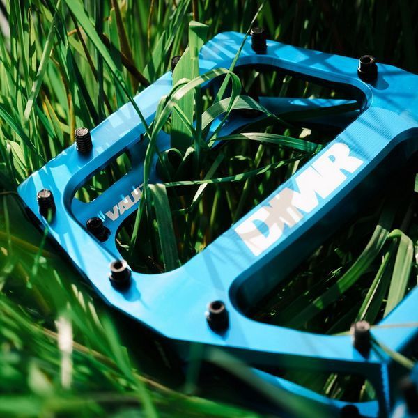 Педалі DMR Vault - Super Blue DMR-VAULT-B2 фото