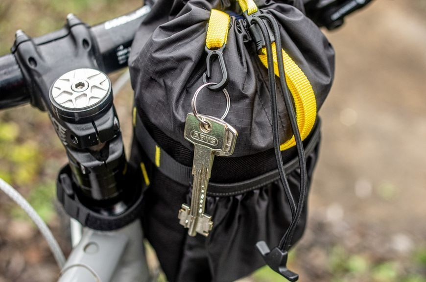 Сумка на руль KasyBag Pocket Pack One hand (кормушка) Black-Yellow KB-PP-OH-b-y фото
