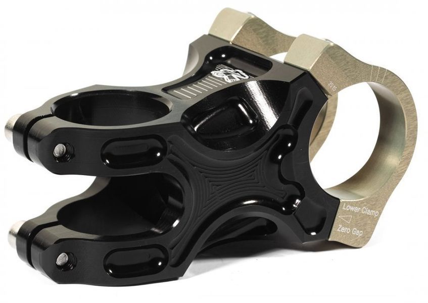 Винос керма Renthal APEX Stem, Rise 40 mm STM101-BKAG фото