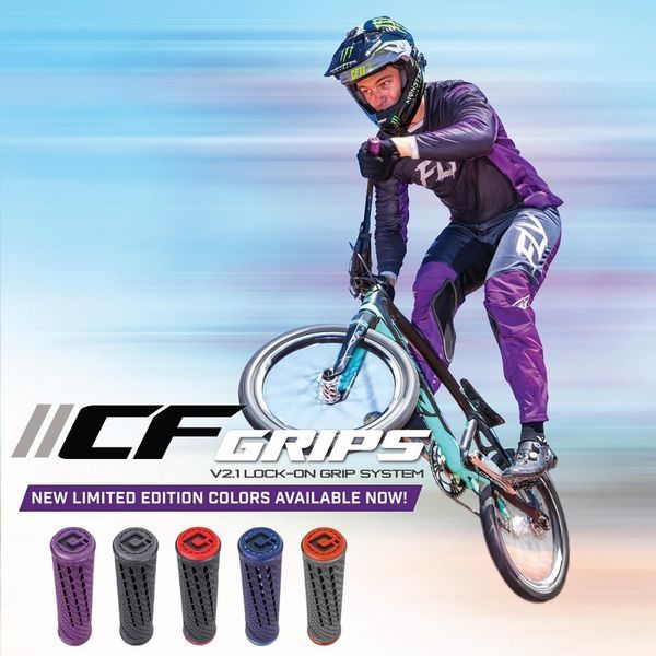 Грипсы ODI CF Grip v2.1 Lock-On Blue/White F35CFUW-B фото