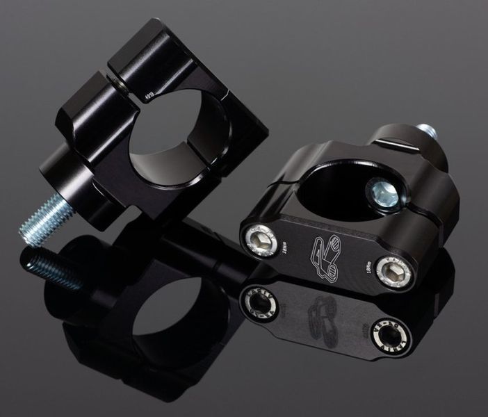Крепление Renthal Bar Mounts D36 - KTM/Husqvarna, Offset 5 mm CL061 фото