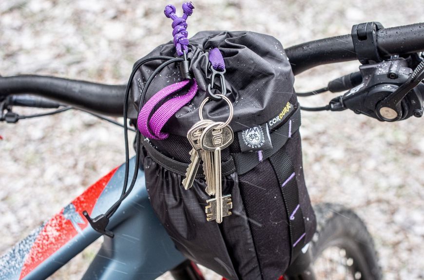 Сумка на руль KasyBag Pocket Pack One hand (кормушка) Black-Purple KB-PP-OH-b-p фото
