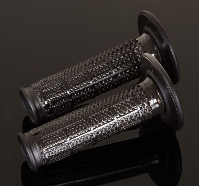 Грипсы Renthal MX Tapered Grips - Dual Compound [Black], Ultra Tacky G198 фото